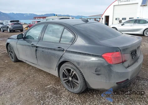 2014 BMW 328I xDrive z USA, uszkodzony, nr VIN WBA3B5C52EF958974